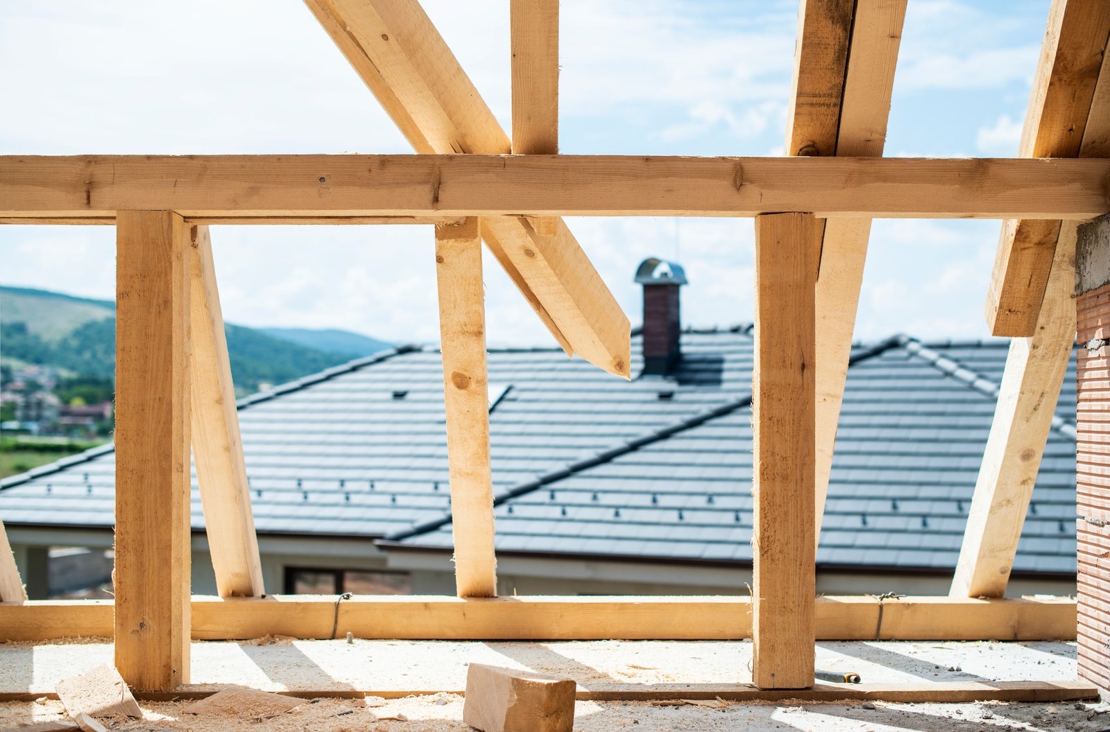 Making roof with wooden beams
